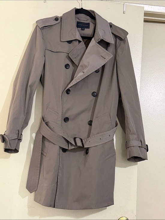 Banana Republic Jackets & Blazers - Banana Republic trench coat